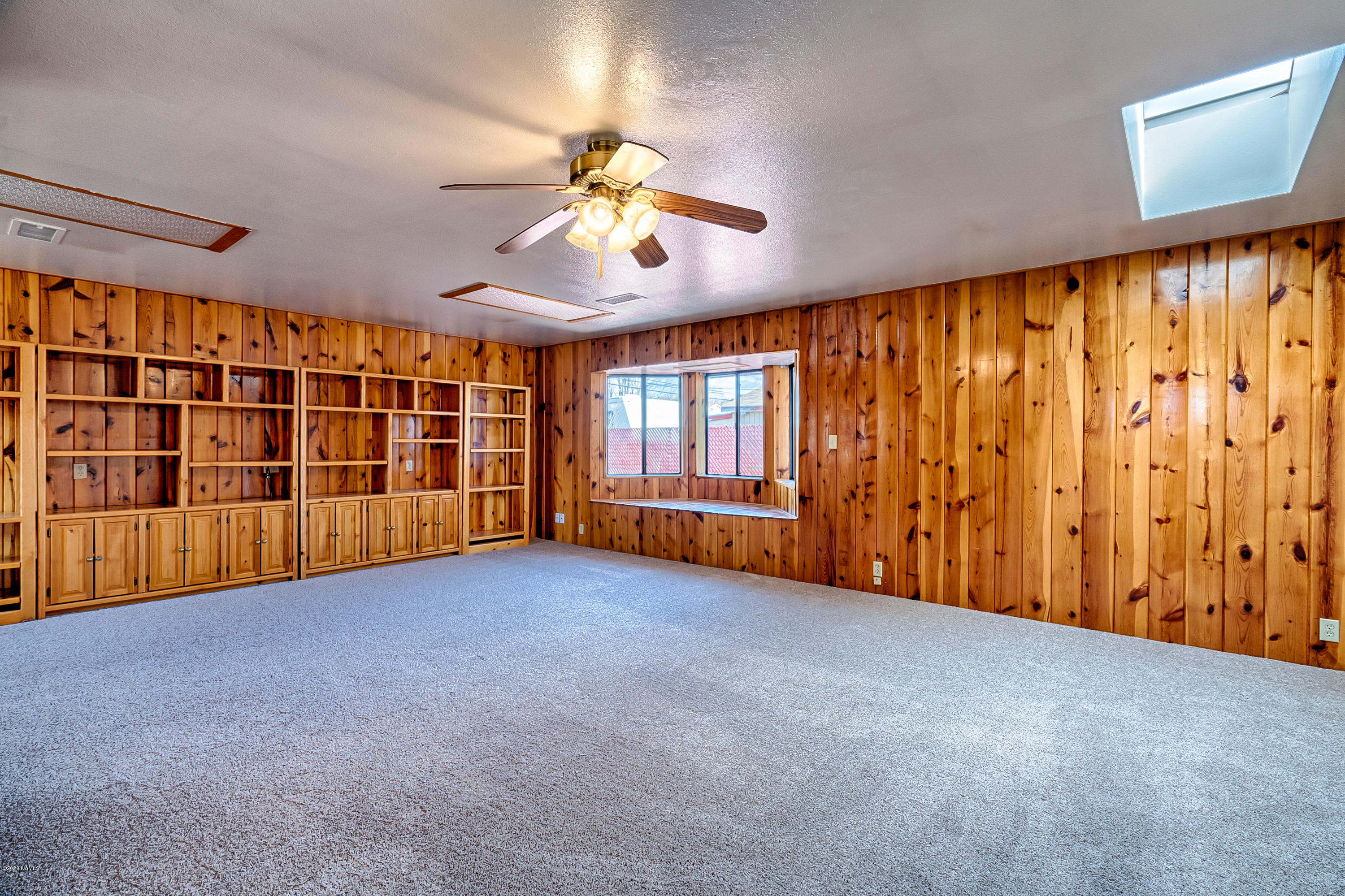 1110 Stockmens Road Williams, AZ 86046 - Photo 7 of 21 Family Room