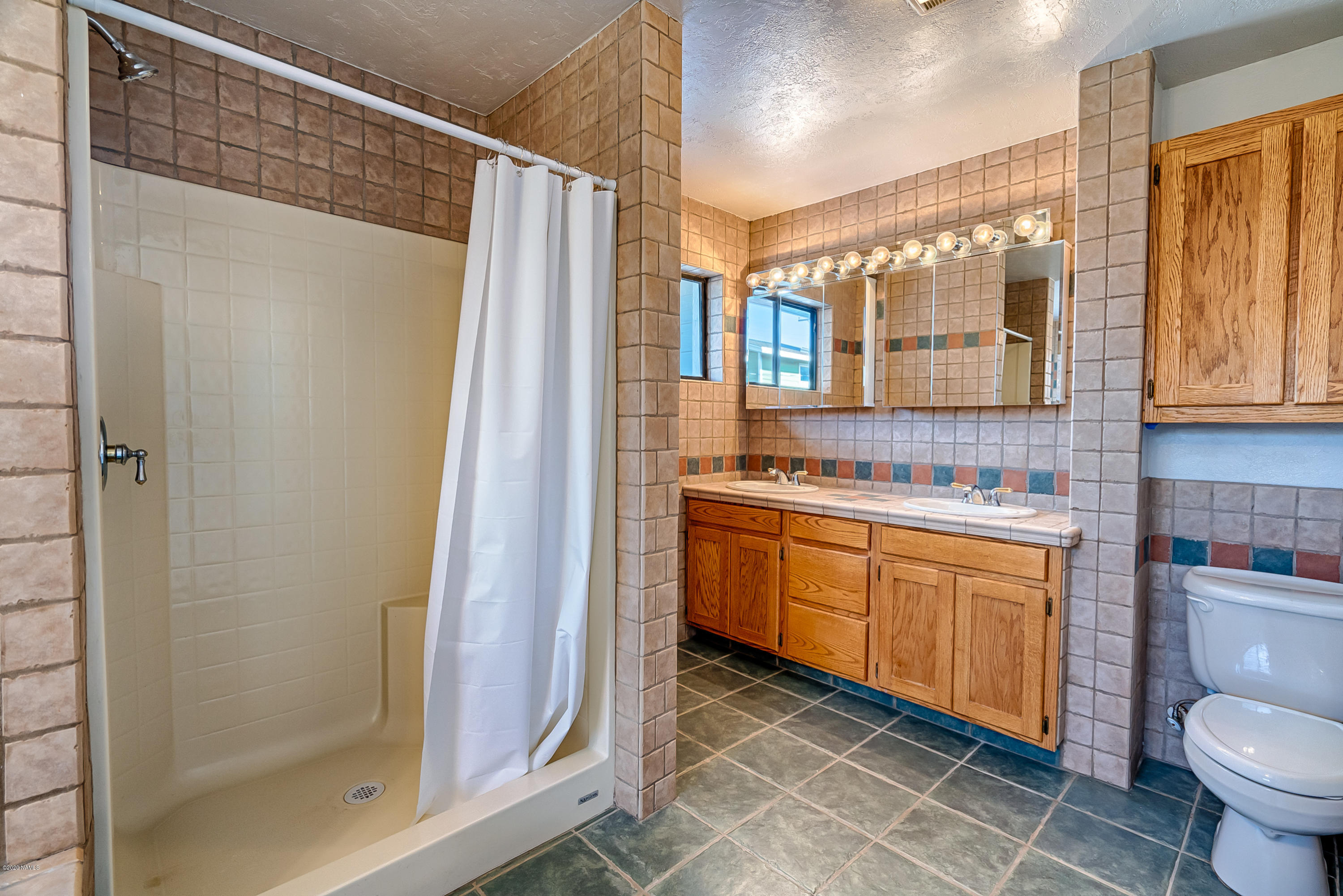 1110 Stockmens Road Williams, AZ 86046 - Photo 10 of 21 Bathroom