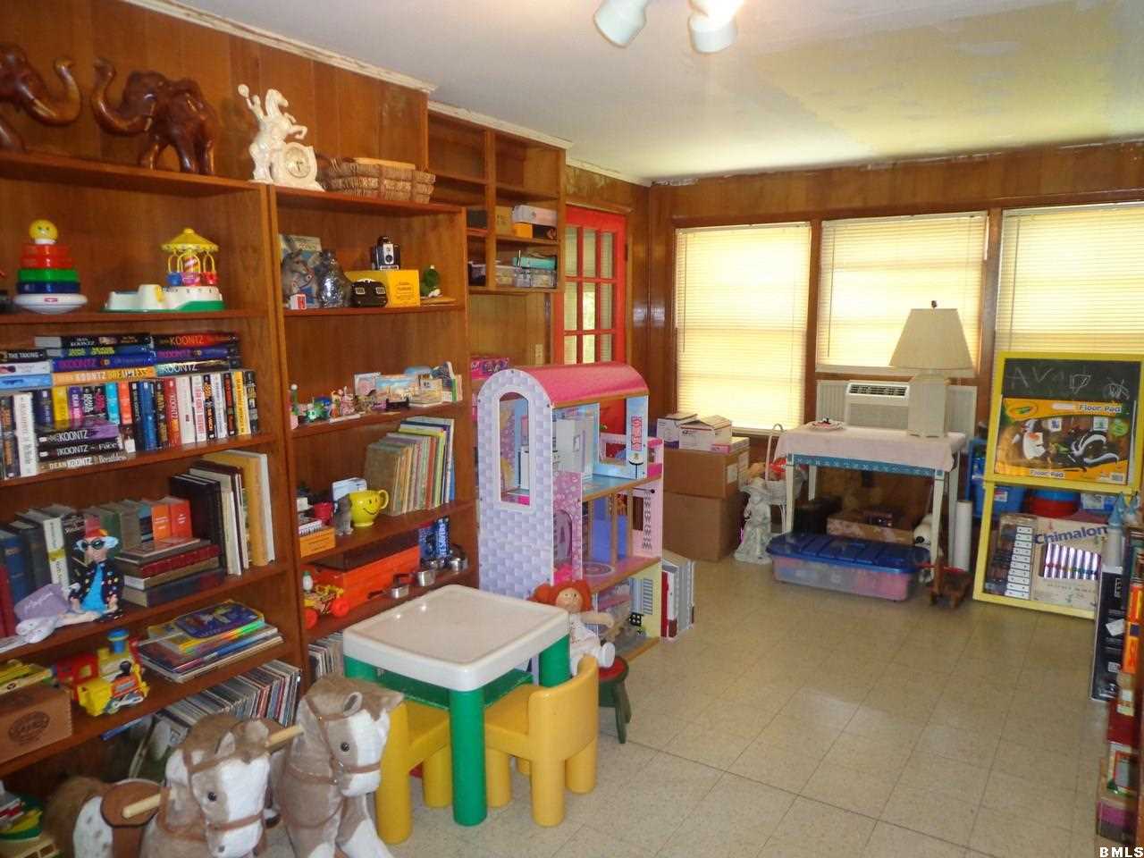 2420 Hermitage Road Beaufort, SC 29902 - Photo 9 of 25 Additional Photo