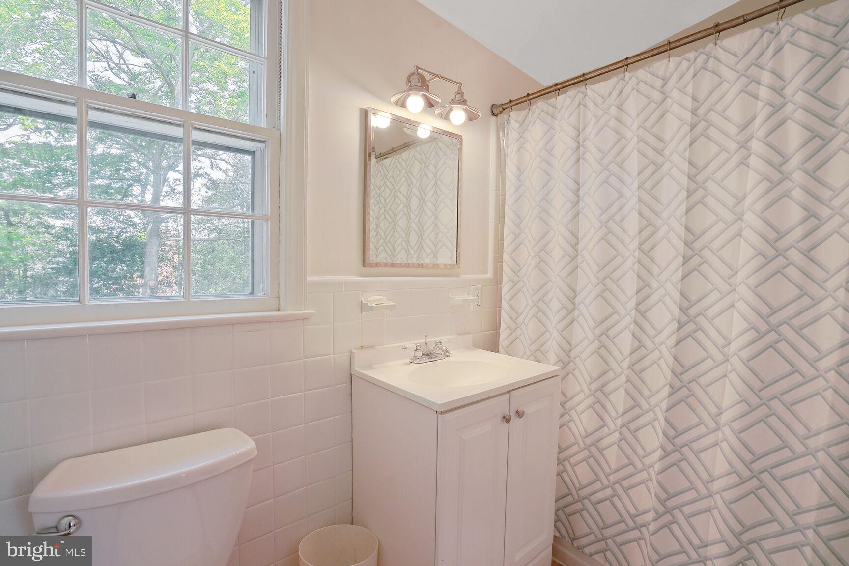 4773 Dexter Street Northwest Washington, DC 20007 - Photo 34 of 68