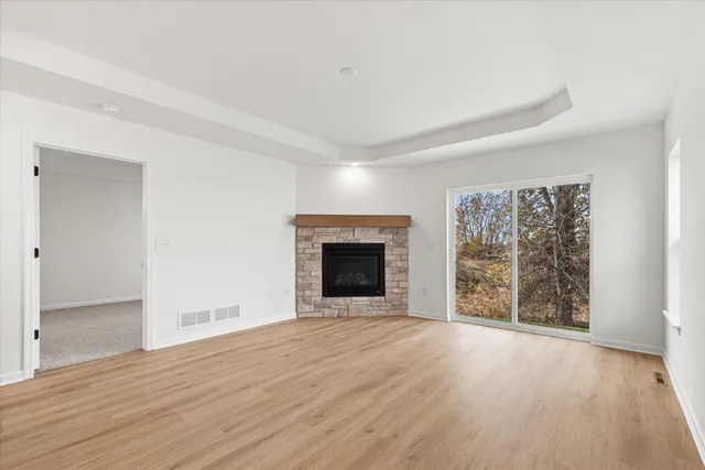 $399,900 | 540 Hunter Oaks Boulevard, Unit 602, Watertown, WI 53094