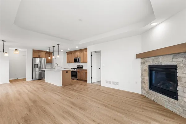 $399,900 | 540 Hunter Oaks Boulevard, Unit 602, Watertown, WI 53094