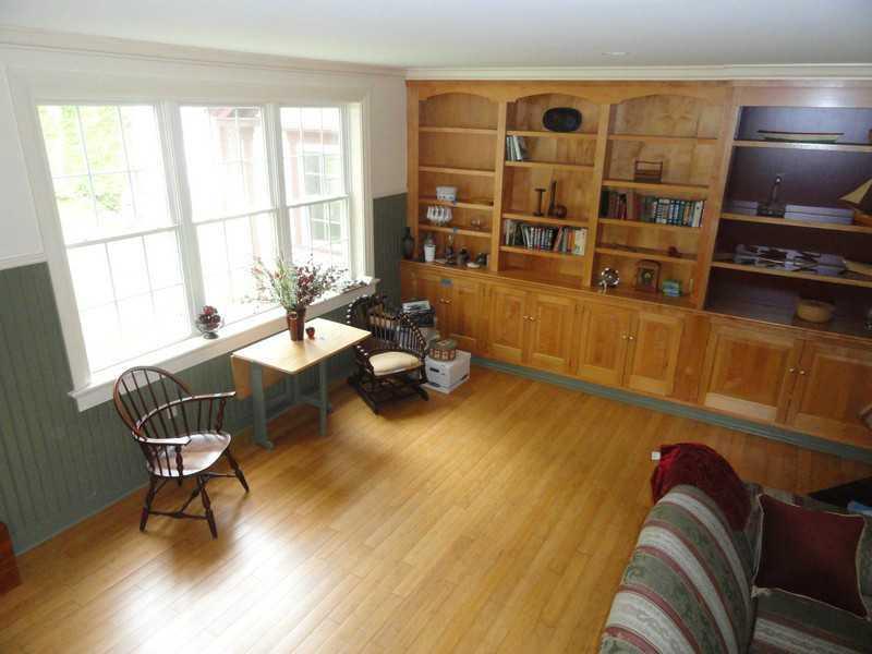604 Crooked Road Bar Harbor, ME 04609 - Photo 27 of 35 Living Room.