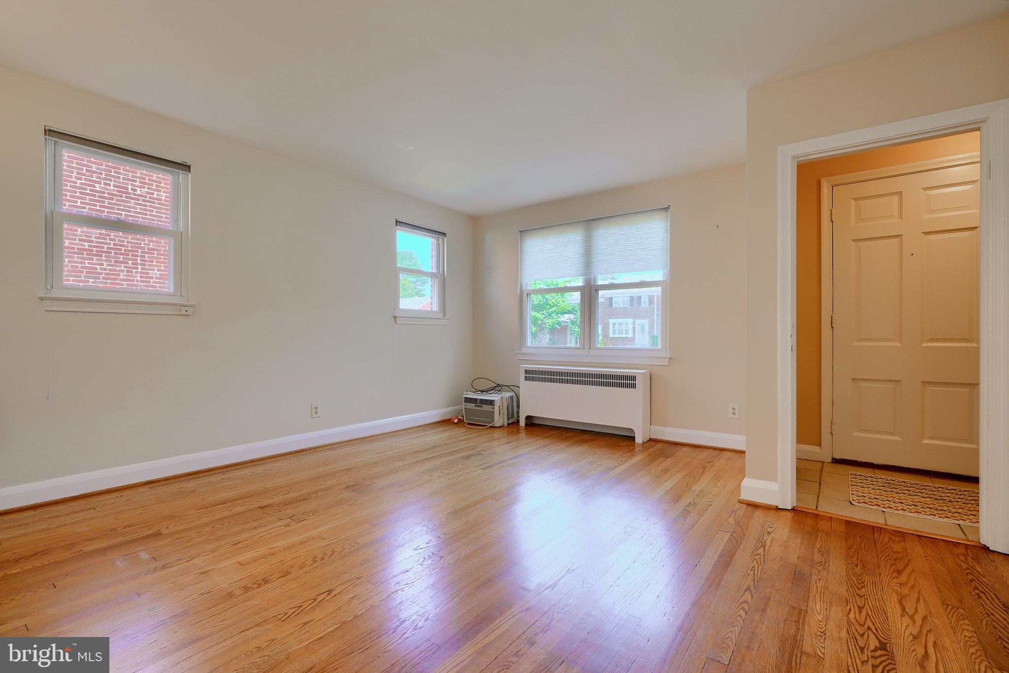 237 Ridge Avenue Towson, MD 21286 - Photo 11 of 31 Gallery Image 11
