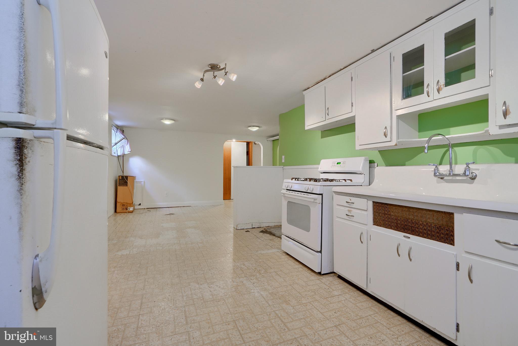 237 Ridge Avenue Towson, MD 21286 - Photo 17 of 31 Gallery Image 17