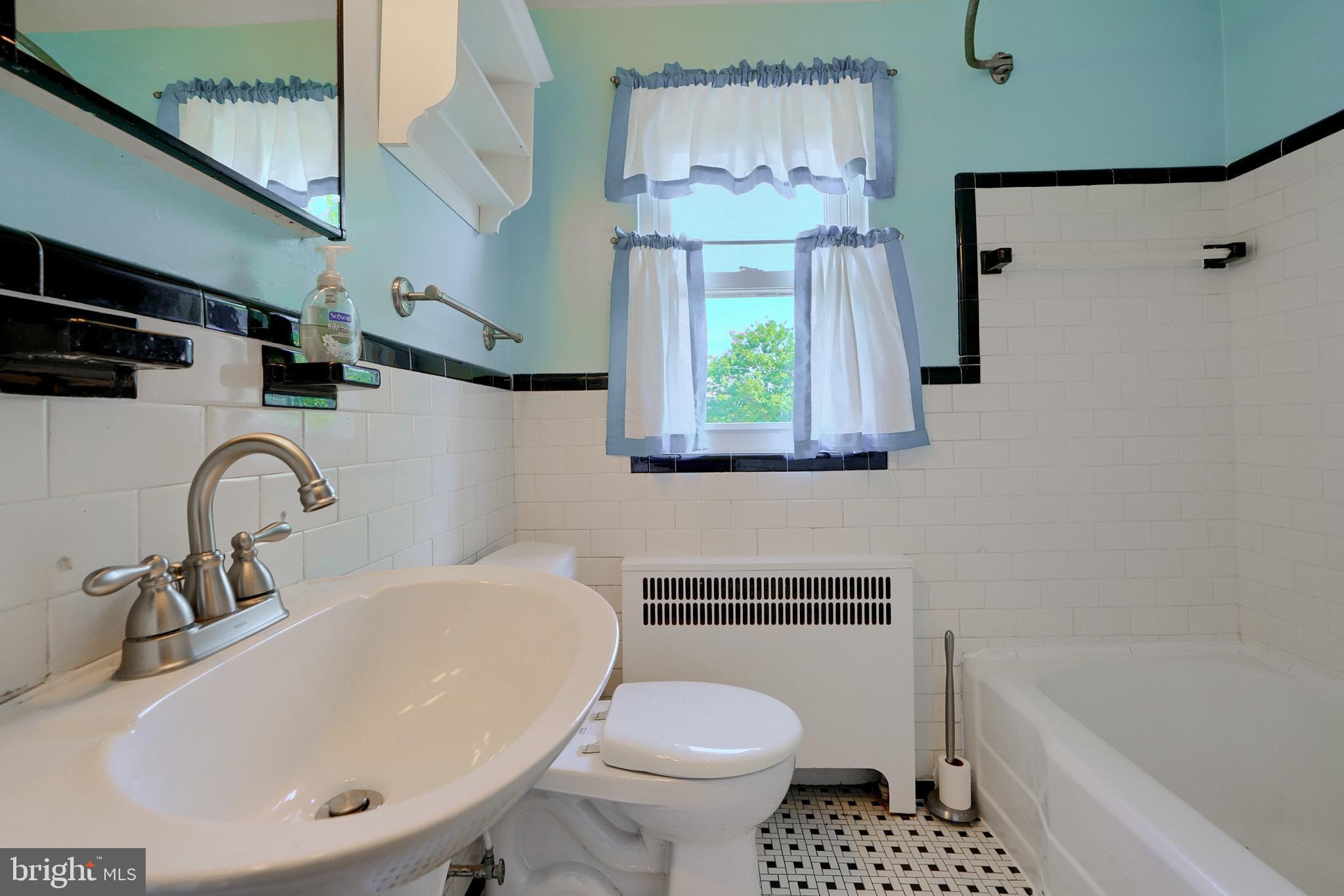 237 Ridge Avenue Towson, MD 21286 - Photo 22 of 31 Gallery Image 22