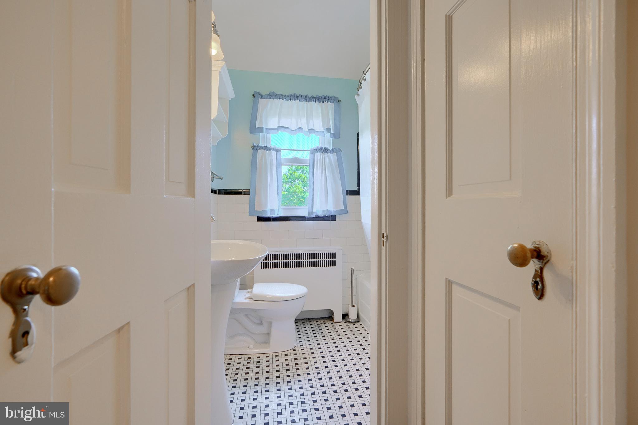 237 Ridge Avenue Towson, MD 21286 - Photo 23 of 31 Gallery Image 23