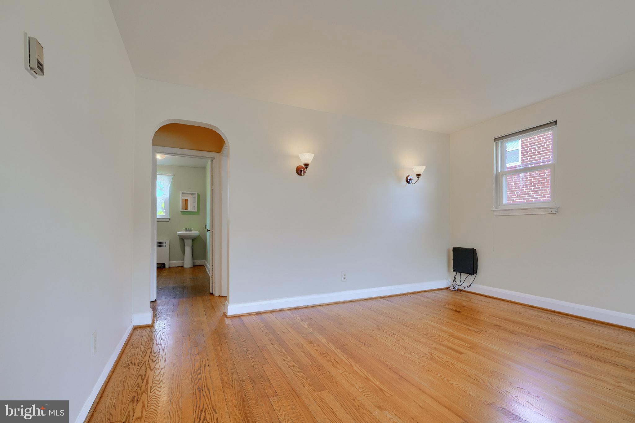 237 Ridge Avenue Towson, MD 21286 - Photo 6 of 31 Gallery Image 6