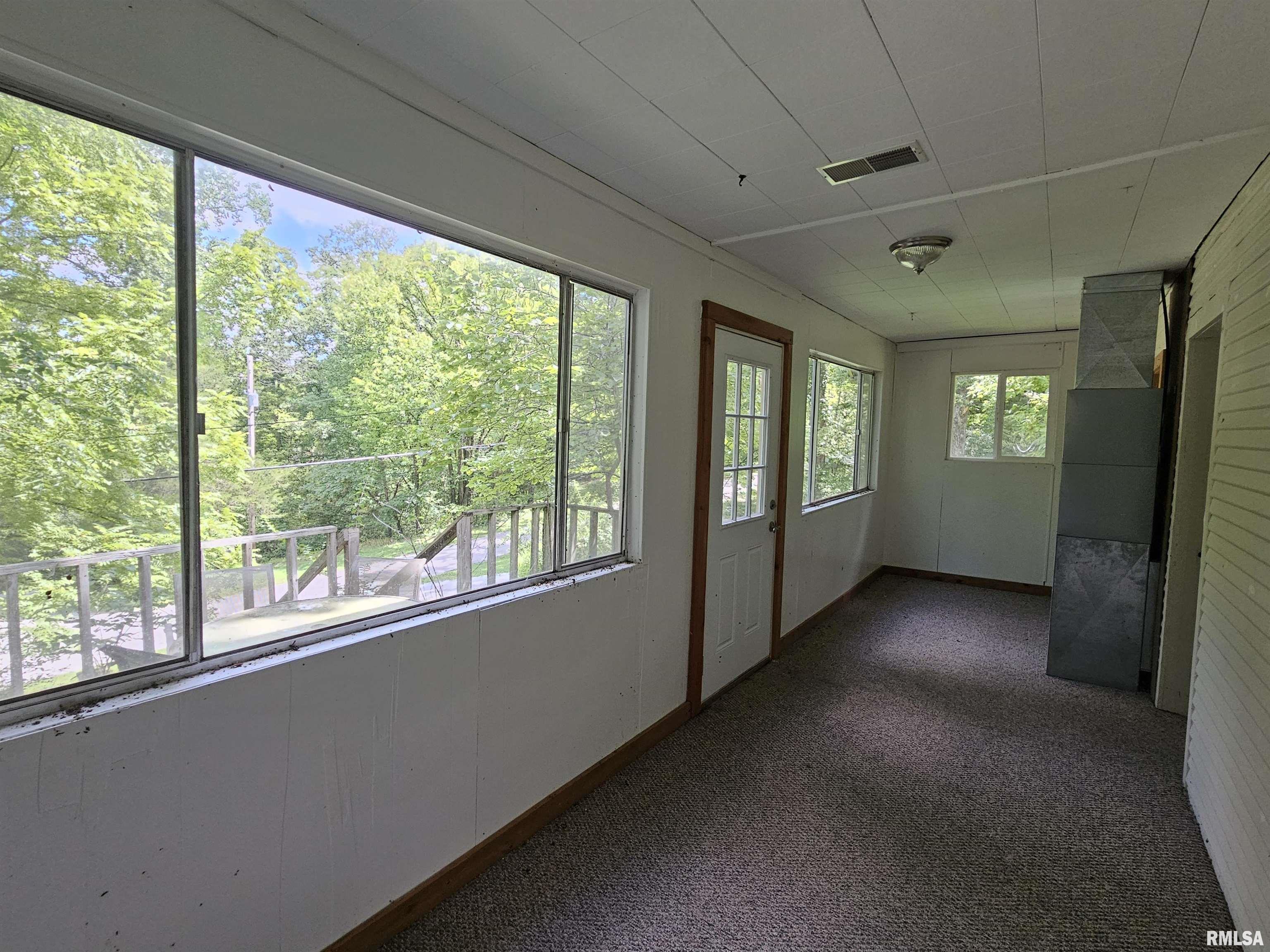 220 Contentment Road Makanda, IL 62958 - Photo 7 of 13 Gallery Image 7