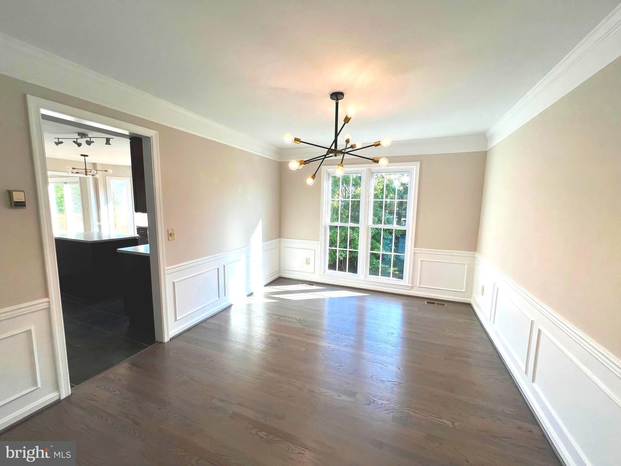 11601 Admiral Court Laurel, MD 20708 - Photo 5 of 19 Gallery Image 5