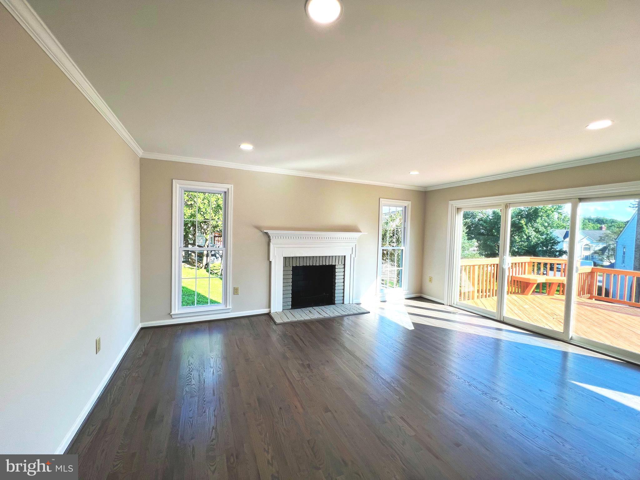 11601 Admiral Court Laurel, MD 20708 - Photo 6 of 19 Gallery Image 6
