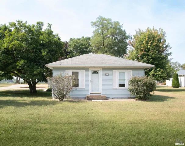 $75,000 | 601 North Second Street, Oquawka, IL 61469