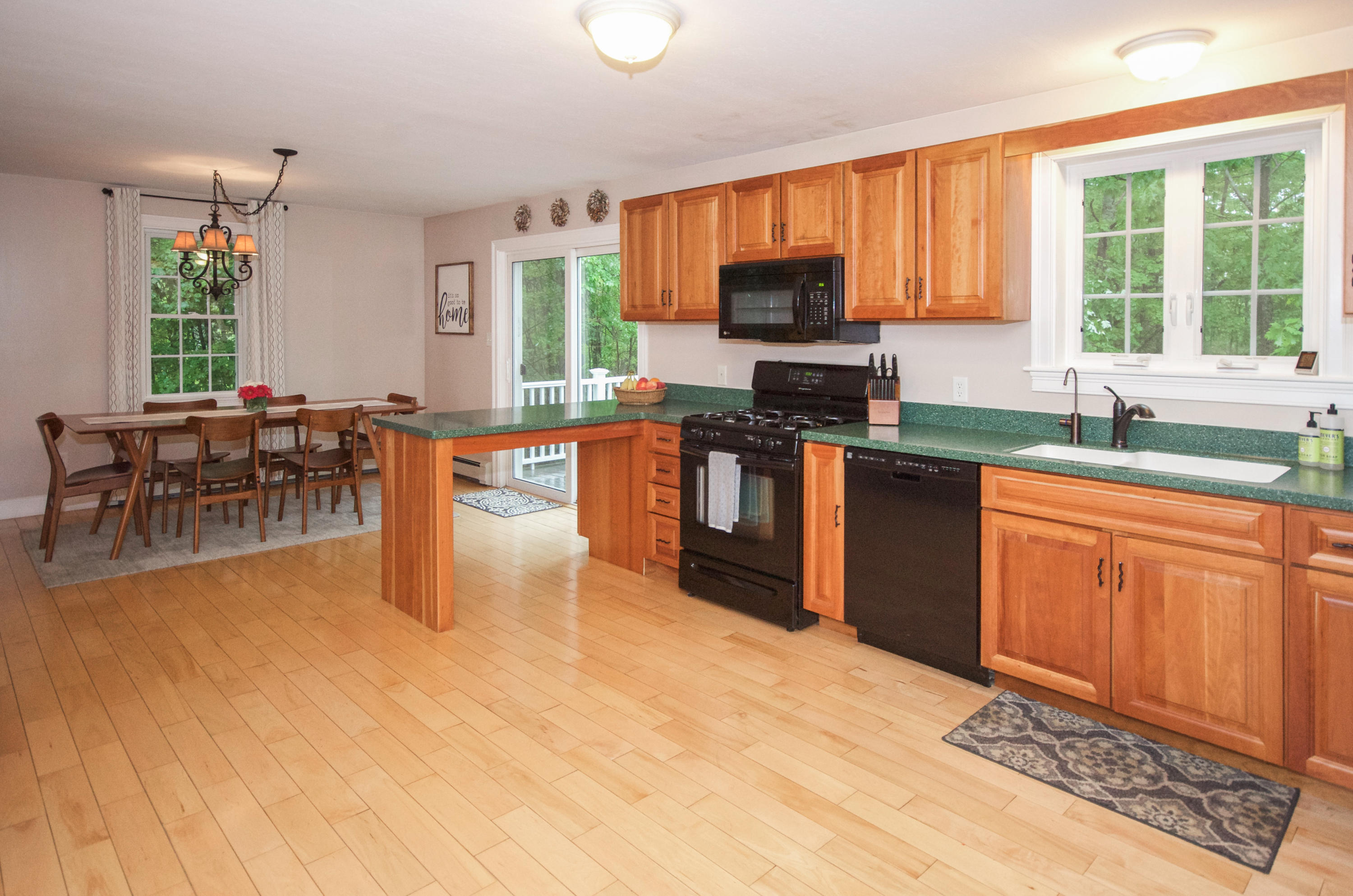 30 Farrington Road Gorham, ME 04038 - Photo 7 of 42 DSC_0223