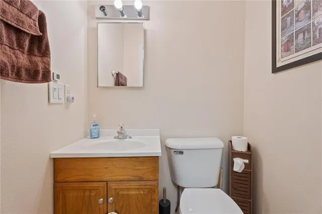 $119,000 | 101 North Ridgeway Street, Caney, KS 67333