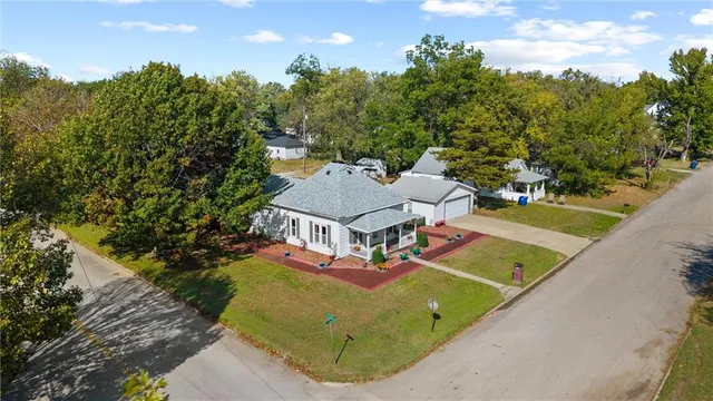 $119,000 | 101 North Ridgeway Street, Caney, KS 67333