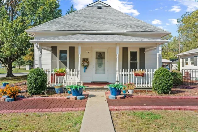 $119,000 | 101 North Ridgeway Street, Caney, KS 67333