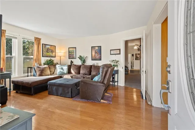 $119,000 | 101 North Ridgeway Street, Caney, KS 67333