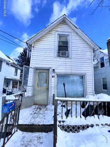 $40,000 | 27 Mechanic Street, Hoosick Falls, NY 12090