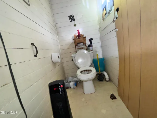 $40,000 | 27 Mechanic Street, Hoosick Falls, NY 12090