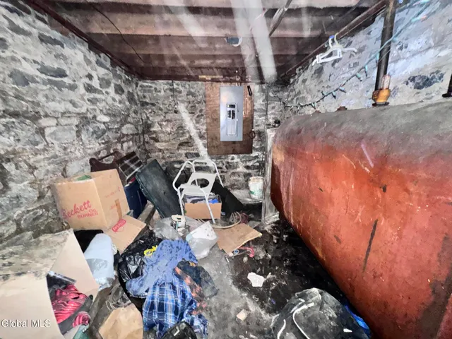 $40,000 | 27 Mechanic Street, Hoosick Falls, NY 12090