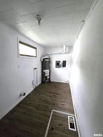 $79,900 | 306 8th Avenue South, Albany, IL 61230