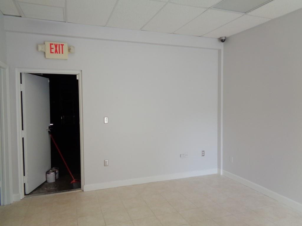 10220 West State Road, Unit 11 Fort Lauderdale, FL 33321 - Photo 10 of 14 Photo 10