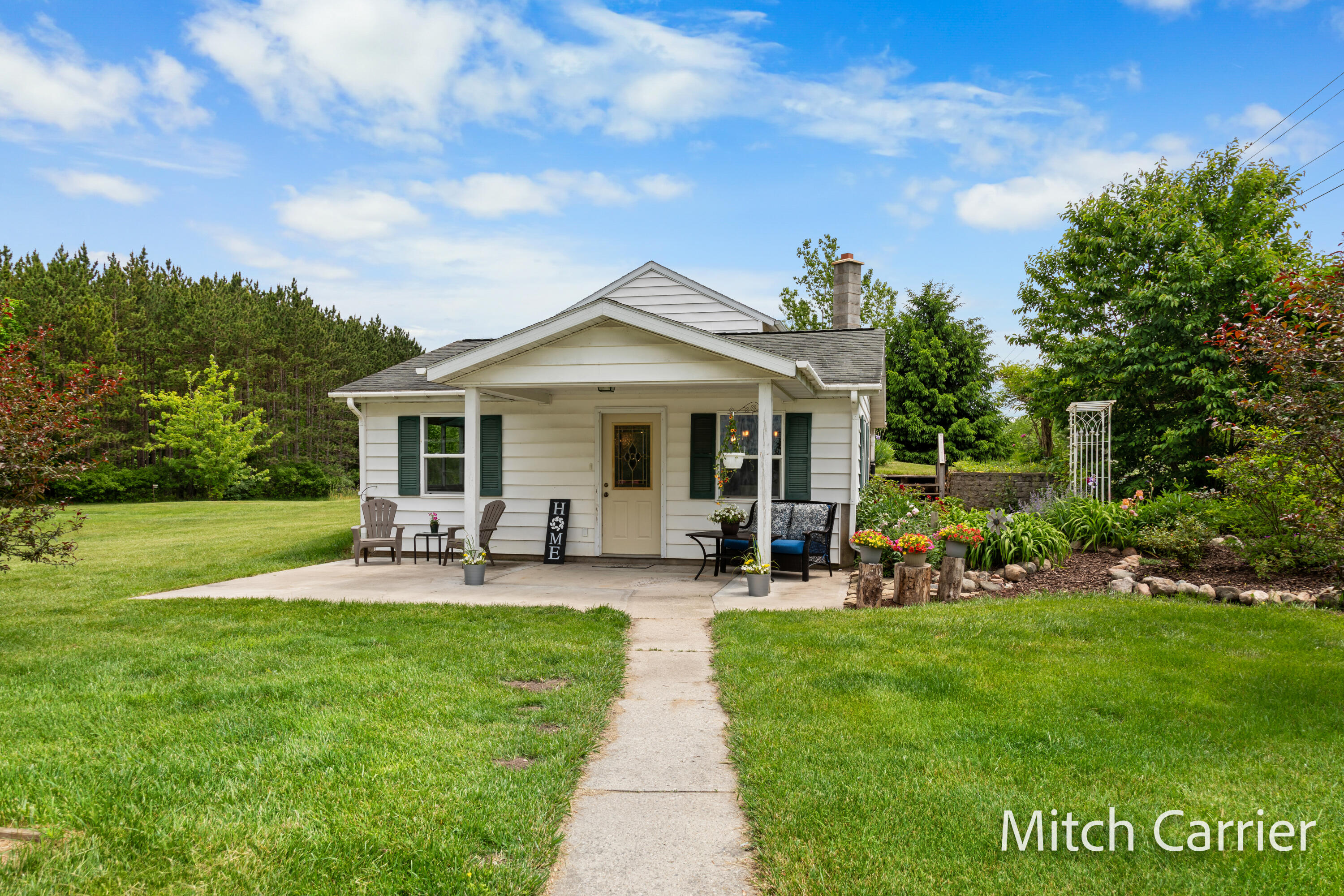 7623 20 Mile Road Northeast Sand Lake, MI 49343 - Photo 4 of 41 _H6A4255