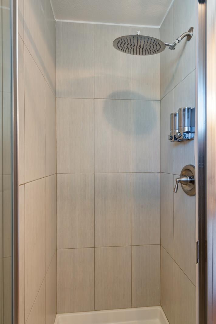 17 Moon Gate Court Pacifica, CA 94044 - Photo 27 of 36 a bathroom with a shower