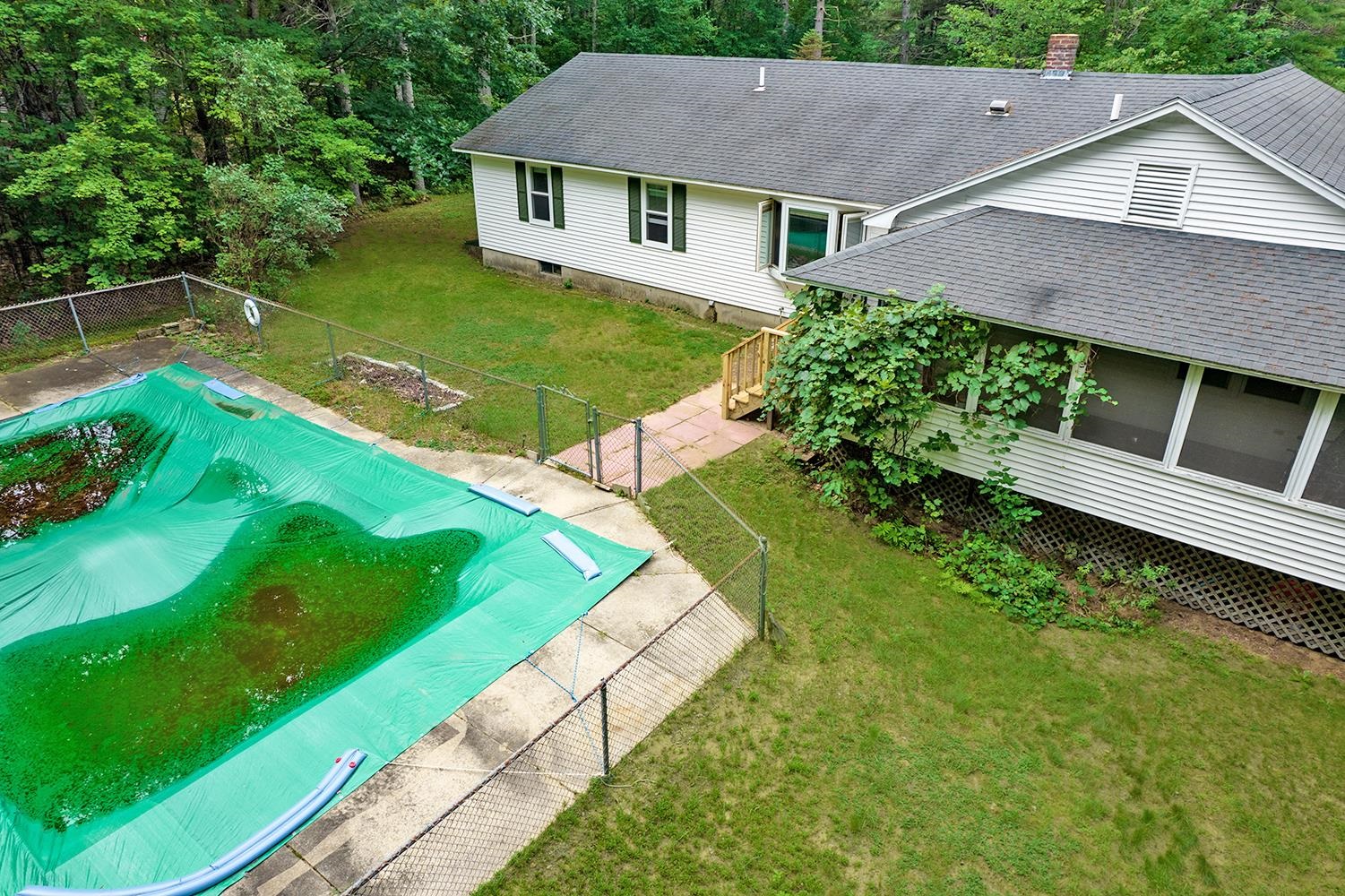 148 Goboro Road Epsom, NH 03234 - Photo 3 of 22