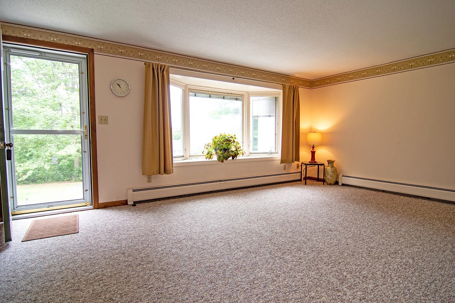 148 Goboro Road Epsom, NH 03234 - Photo 8 of 22