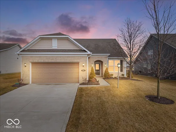 $495,000 | 564 Viking Warrior Boulevard, Westfield, IN 46074