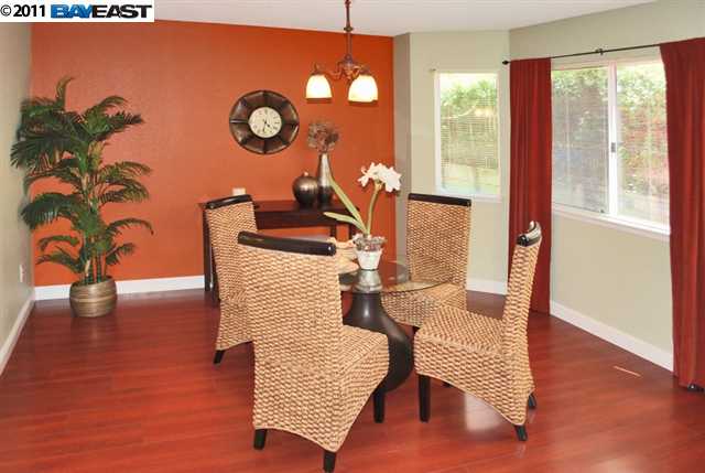12 Spring Garden Court San Ramon, CA 94583 - Photo 3 of 15