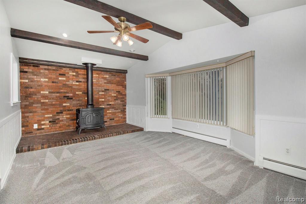 3708 West Maple Road Wixom, MI 48393 - Photo 10 of 30