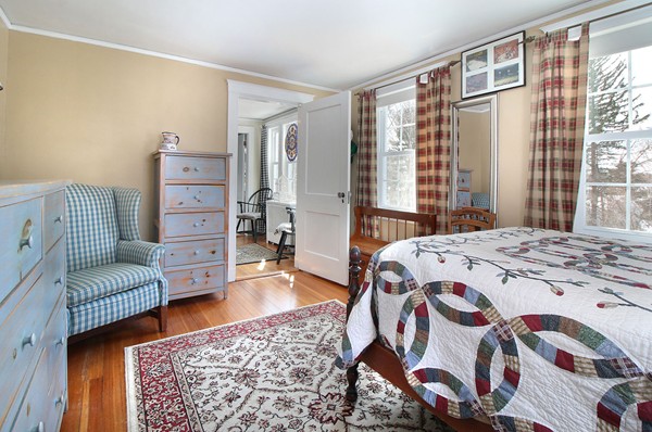 76 Abbott Road Dedham, MA 02026 - Photo 17 of 30 Gallery Image 17