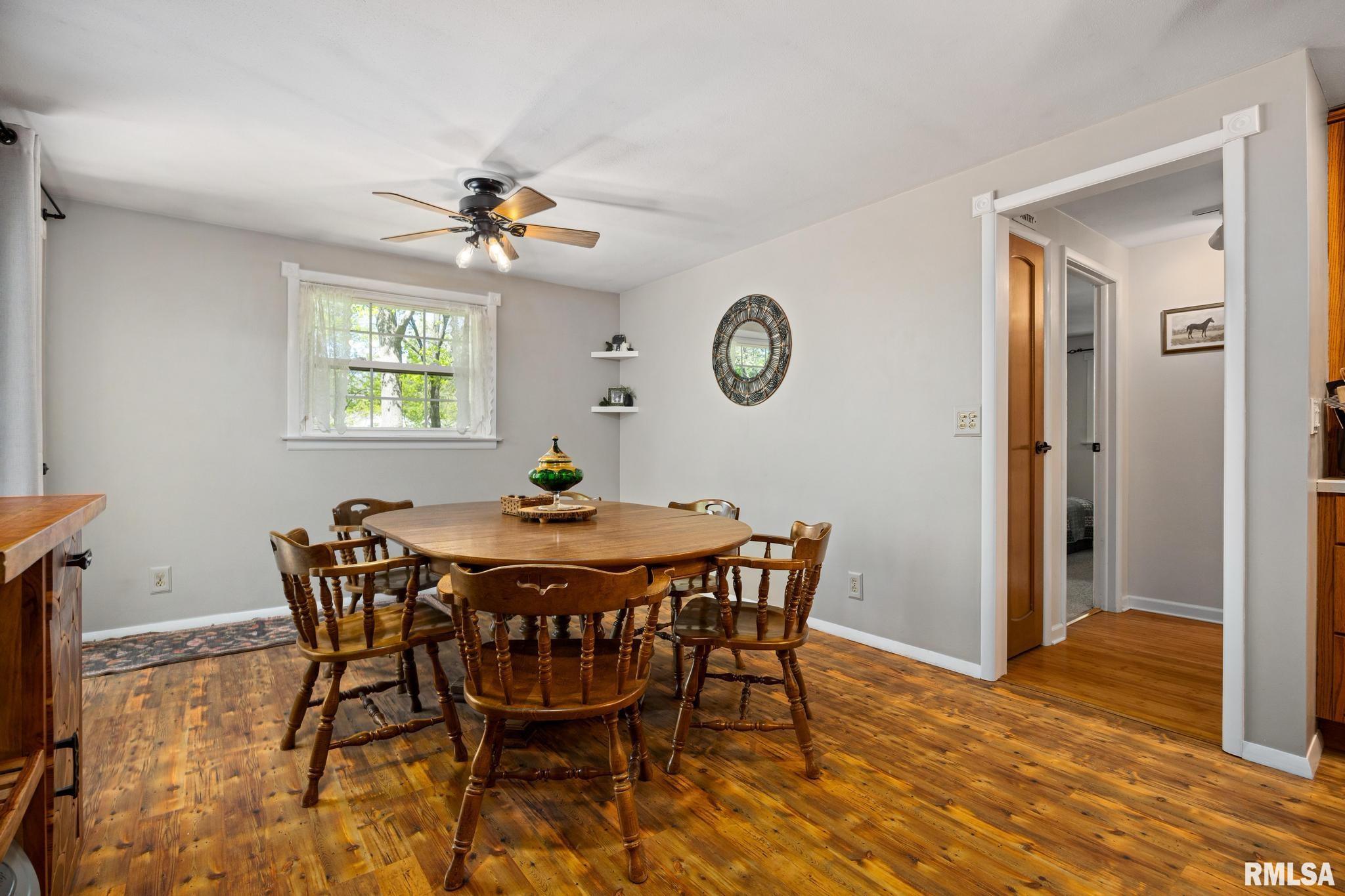 4913 West Woodfern Road Peoria, IL 61607 - Photo 11 of 34