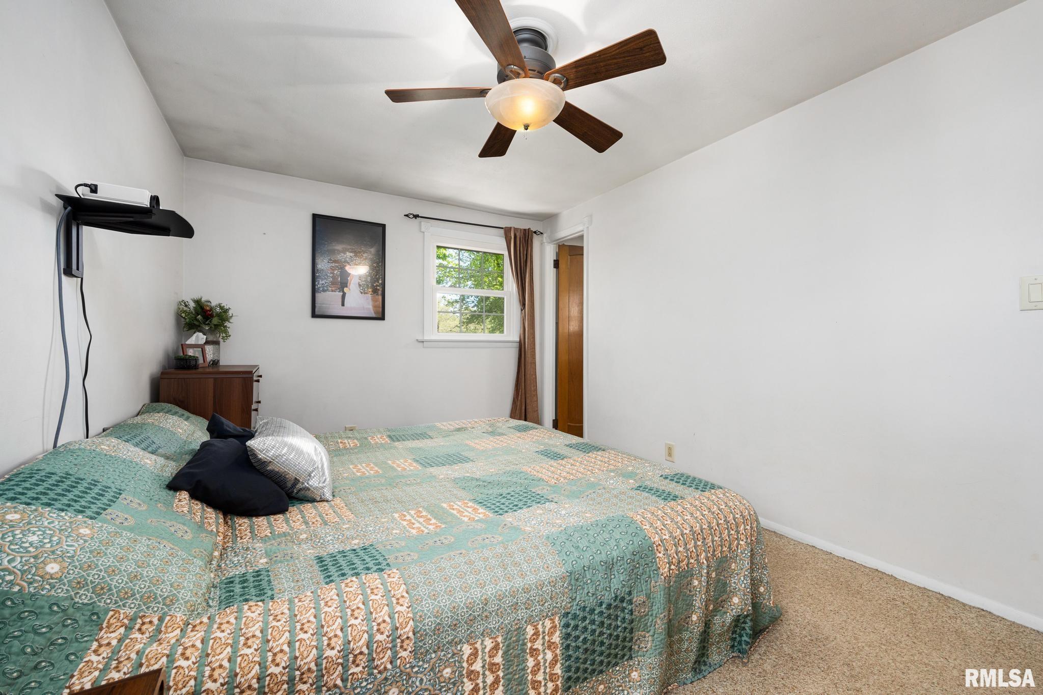4913 West Woodfern Road Peoria, IL 61607 - Photo 15 of 34