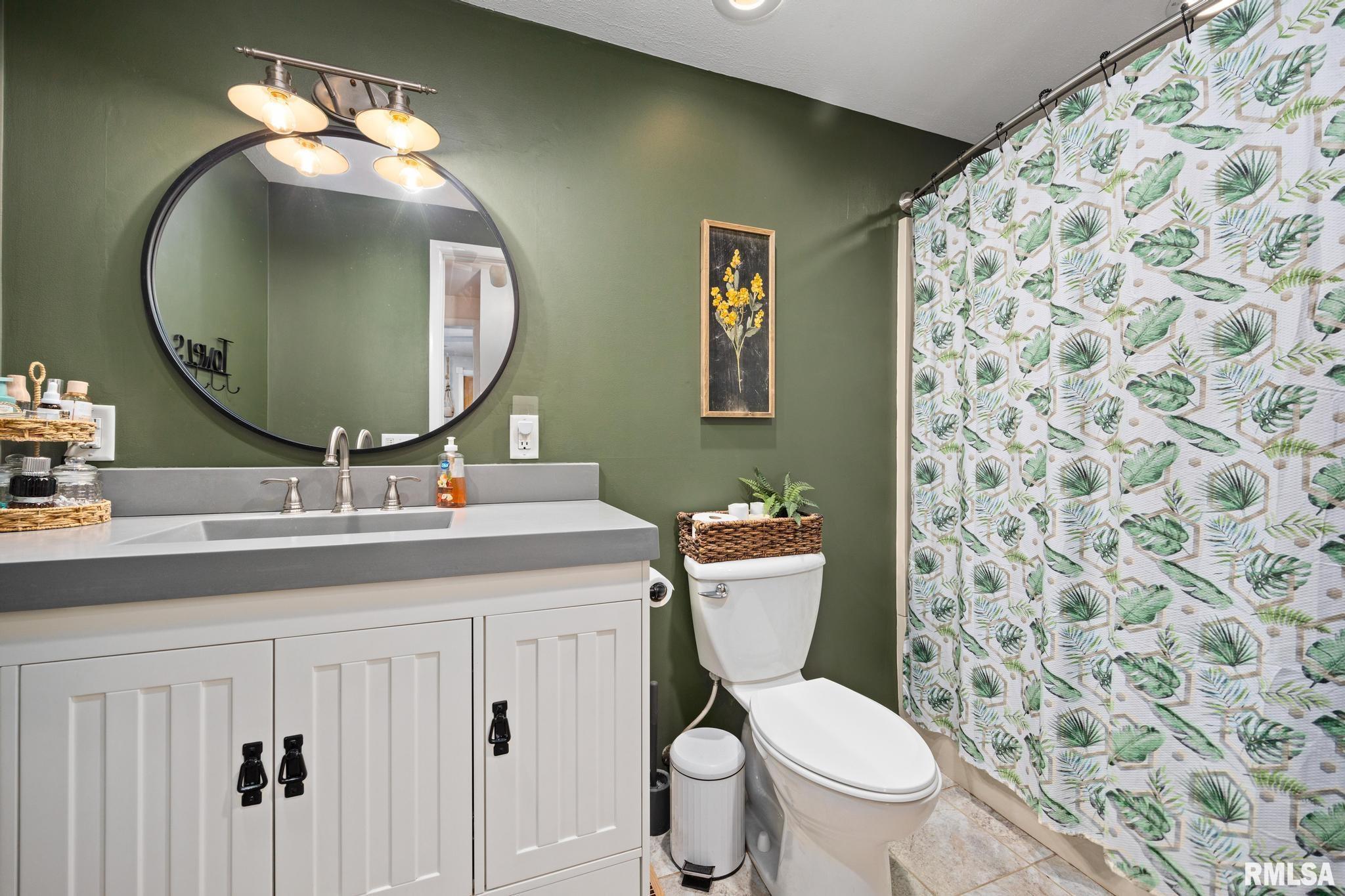 4913 West Woodfern Road Peoria, IL 61607 - Photo 21 of 34