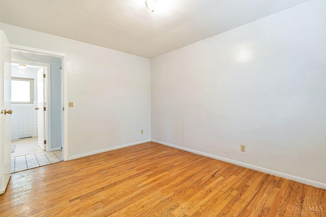 3838 Lincoln Road Cincinnati, OH 45247 - Photo 30 of 57