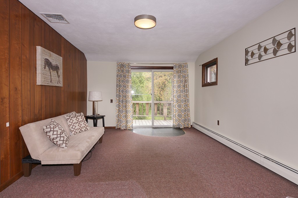 8 Kelley Road Wilmington, MA 01887 - Photo 11 of 21 Gallery Image 11