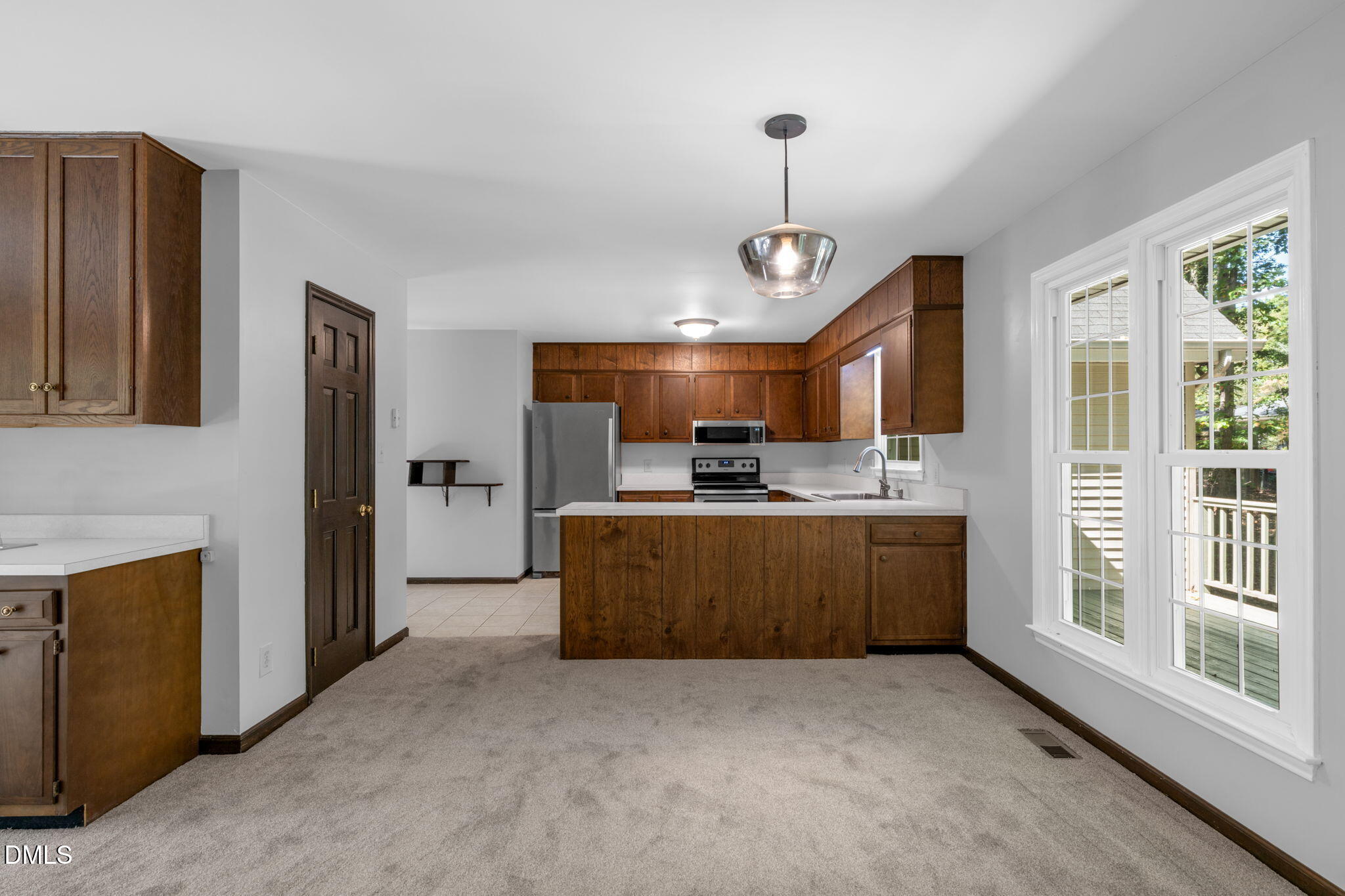 3304 Wade Avenue Raleigh, NC 27607 - Photo 12 of 33 12-web-or-mls-untitled-18