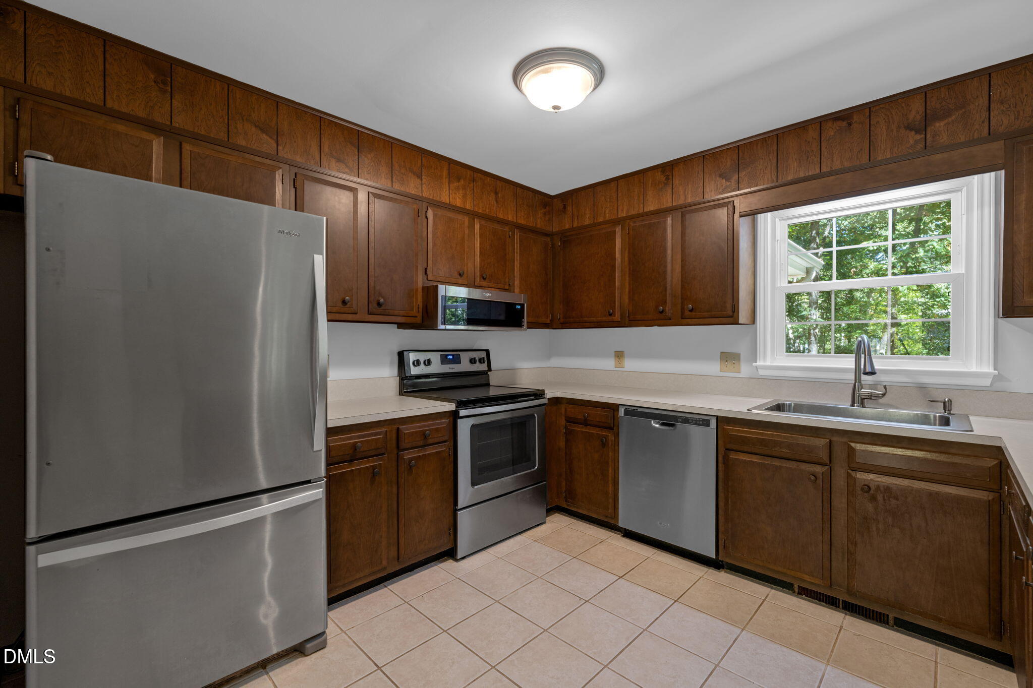 3304 Wade Avenue Raleigh, NC 27607 - Photo 14 of 33 14-web-or-mls-untitled-14