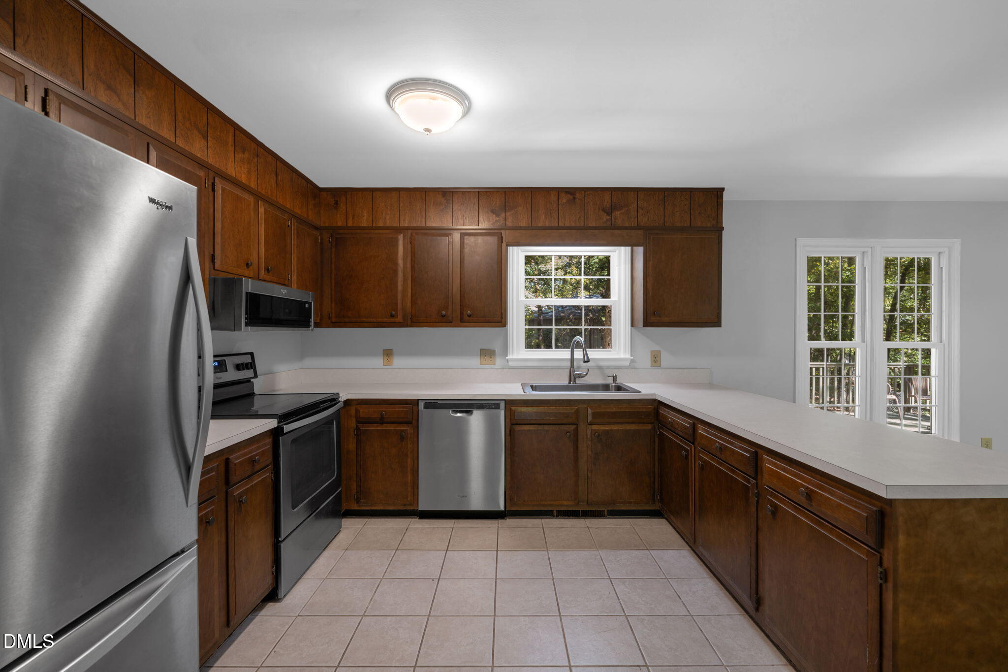 3304 Wade Avenue Raleigh, NC 27607 - Photo 15 of 33 15-web-or-mls-untitled-13