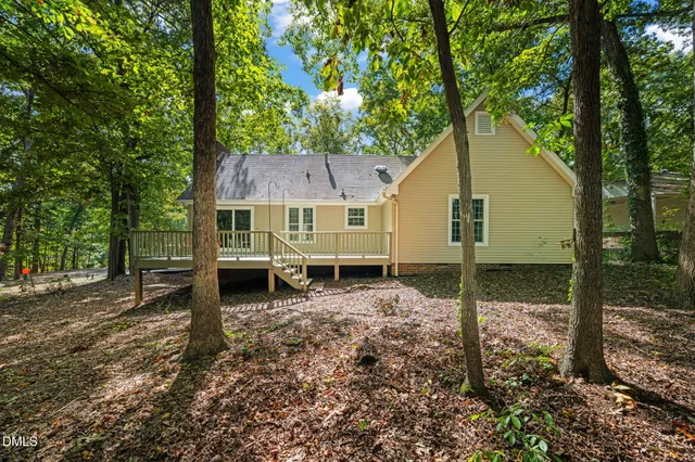 $575,000 | 3304 Wade Avenue, Raleigh, NC 27607