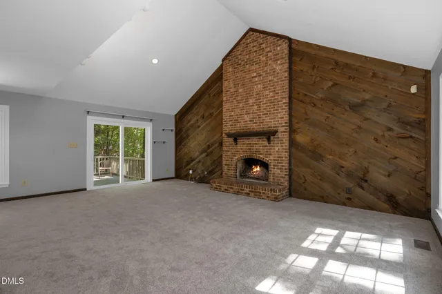 $575,000 | 3304 Wade Avenue, Raleigh, NC 27607