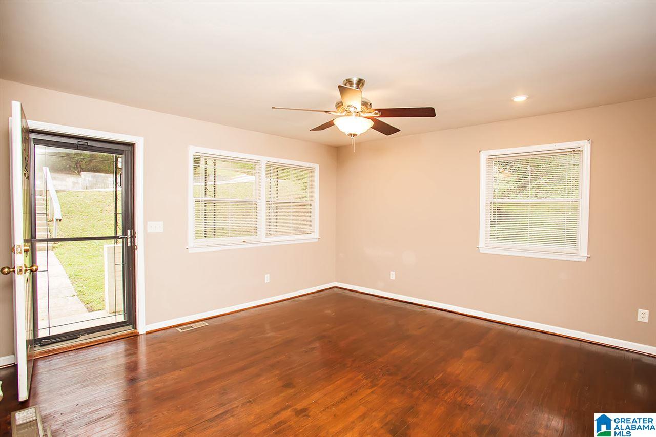 2153 Chapel Hill Road Birmingham, AL 35216 - Photo 5 of 28