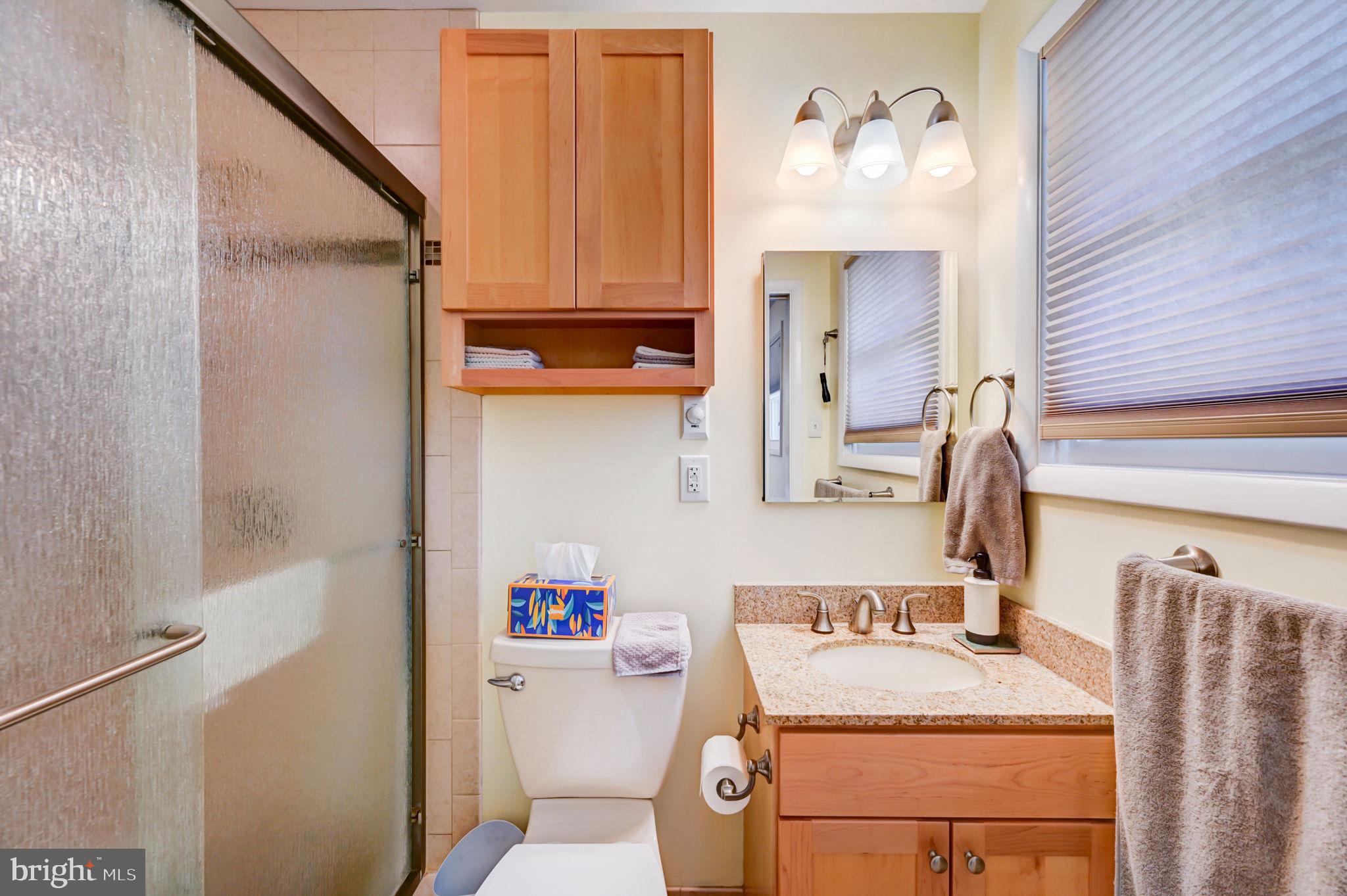 801 Preston Road Glenside, PA 19038 - Photo 15 of 40 Ensuite Bath