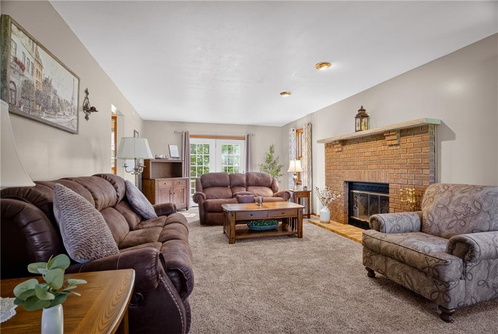 1247 Cleland Mill Road New Castle, PA 16102 - Photo 6 of 44