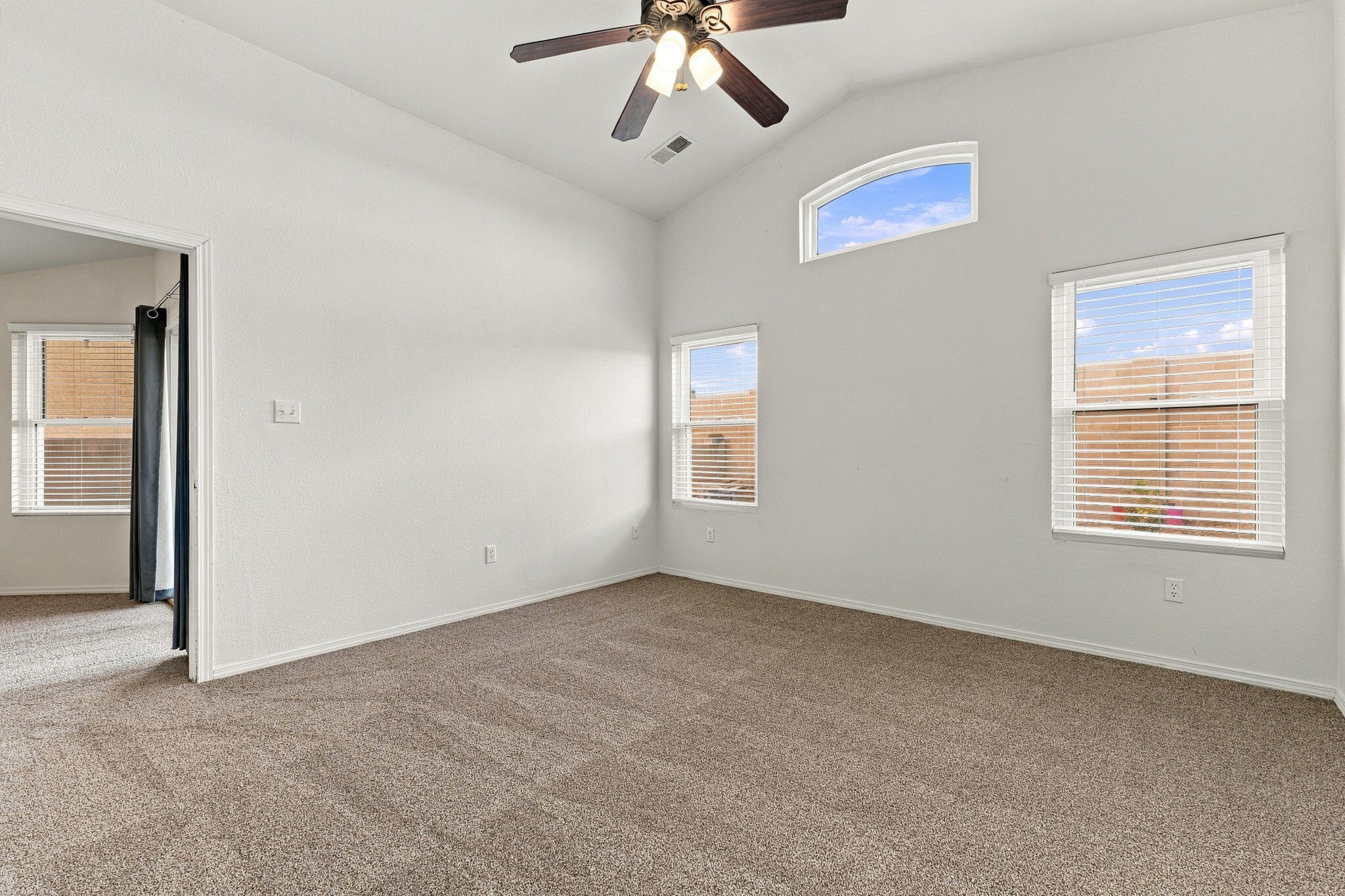 3732 Oasis Springs Road Northeast Rio Rancho, NM 87144 - Photo 22 of 38 Gallery Image 22