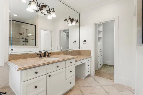 $7,500 | 4134 Bellefontaine, Houston, TX 77025