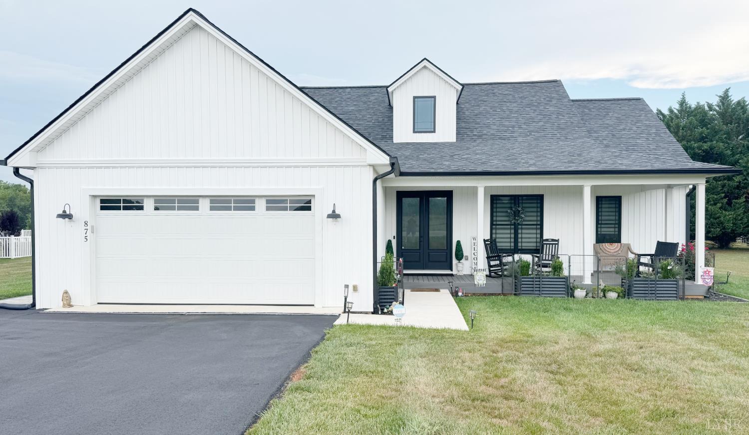 875 Morewood Road Hardy, VA 24101 - Photo 1 of 53